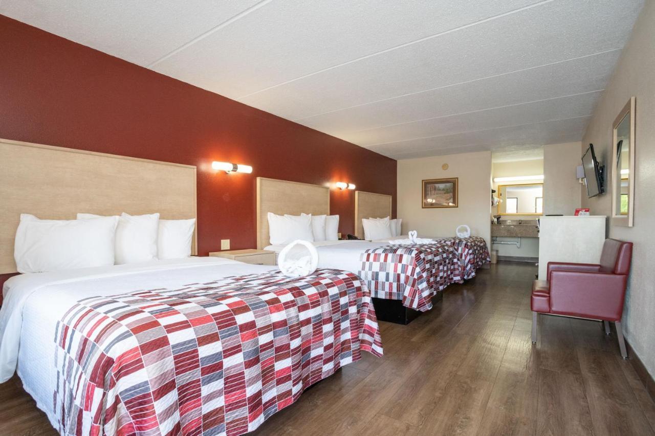 Red Roof Inn & Suites Pigeon Forge Parkway Dış mekan fotoğraf