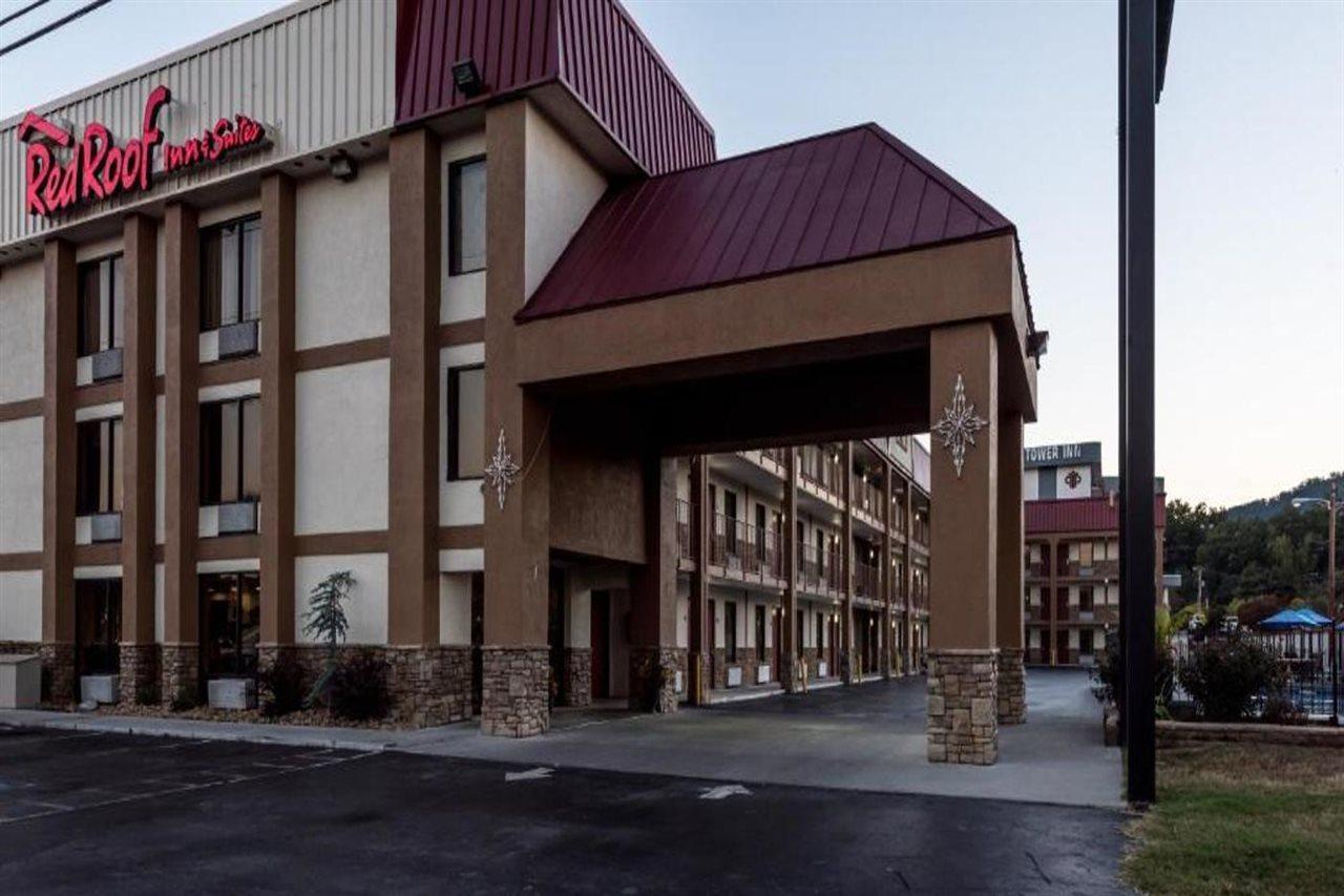 Red Roof Inn & Suites Pigeon Forge Parkway Dış mekan fotoğraf