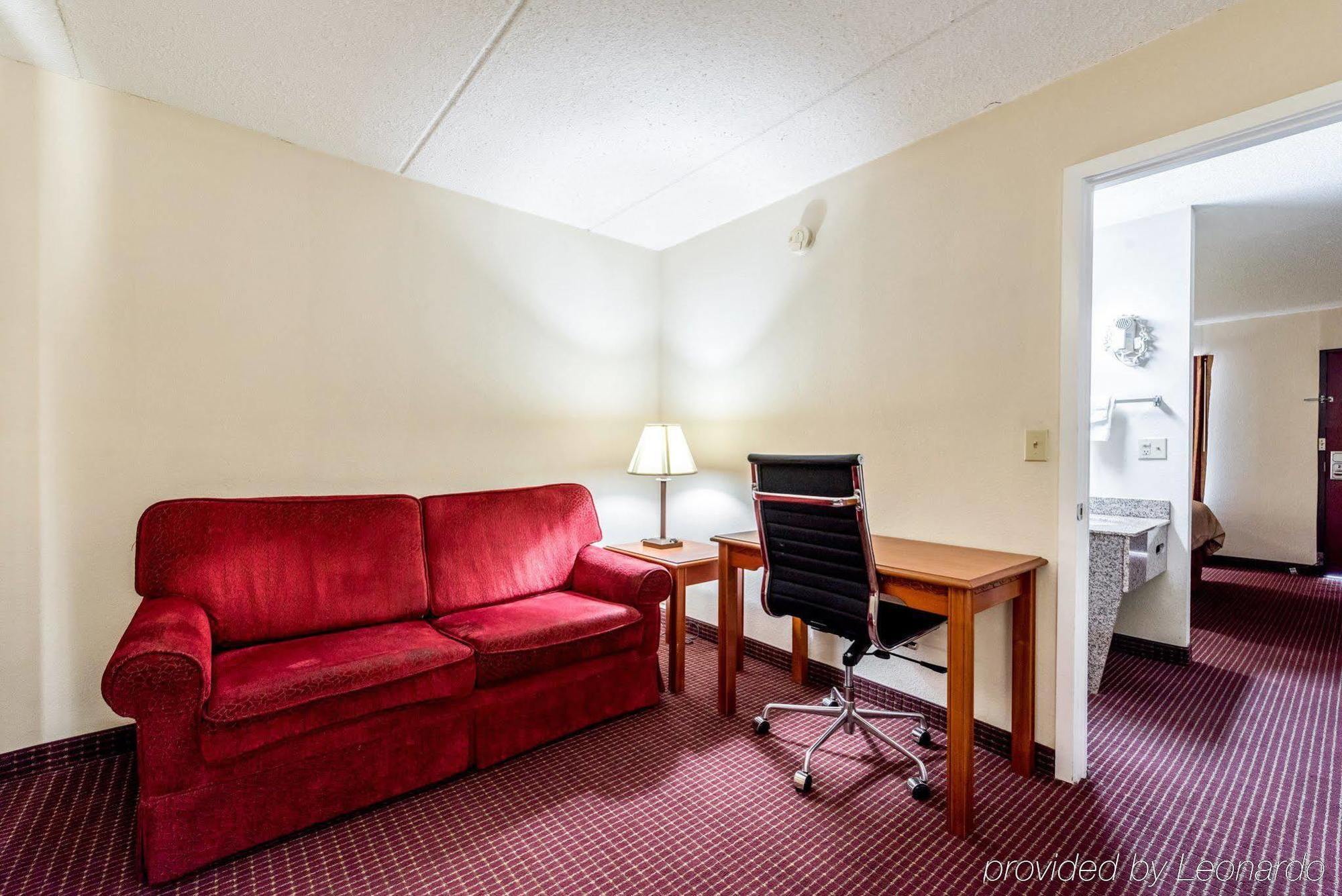 Red Roof Inn & Suites Pigeon Forge Parkway Dış mekan fotoğraf