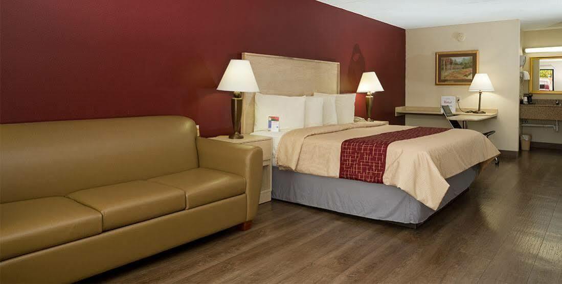 Red Roof Inn & Suites Pigeon Forge Parkway Dış mekan fotoğraf