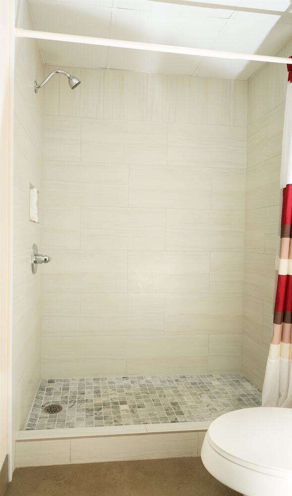 Red Roof Inn & Suites Pigeon Forge Parkway Dış mekan fotoğraf